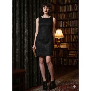 Target Limited Edition Metallic Jacquard Shift Dress 🖤 Silver &‎ Black Mod Mini